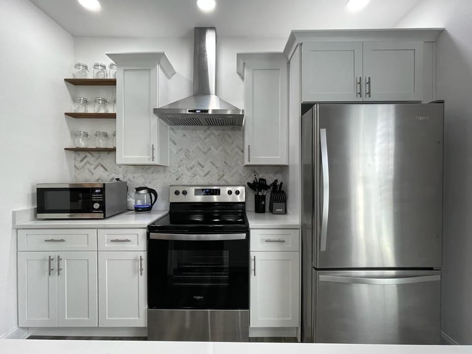 All brand new safe electrical appliances
