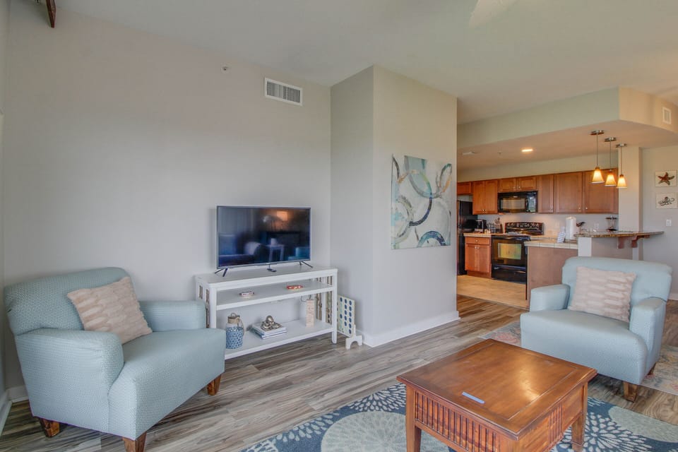 Beautifully updated living area with ample seating for guests!