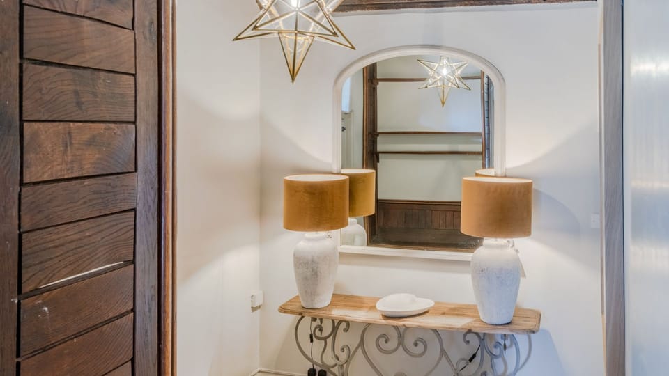 Family Bathroom, The Hunting Lodge at Ragley Estate, Bolthole Retreats
