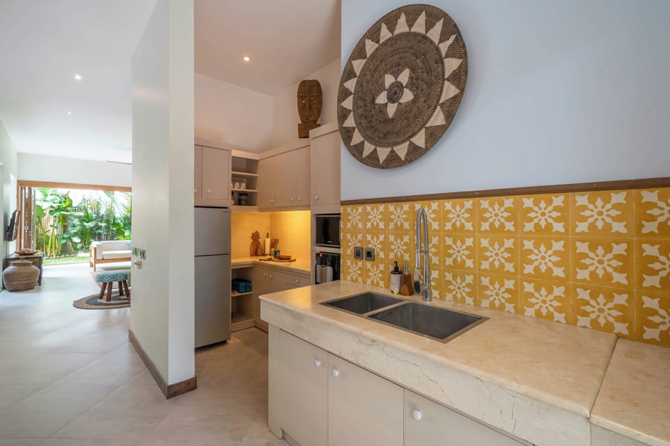 Deluxe Villa | Private kitchen | Fridge, electric kettle, toaster