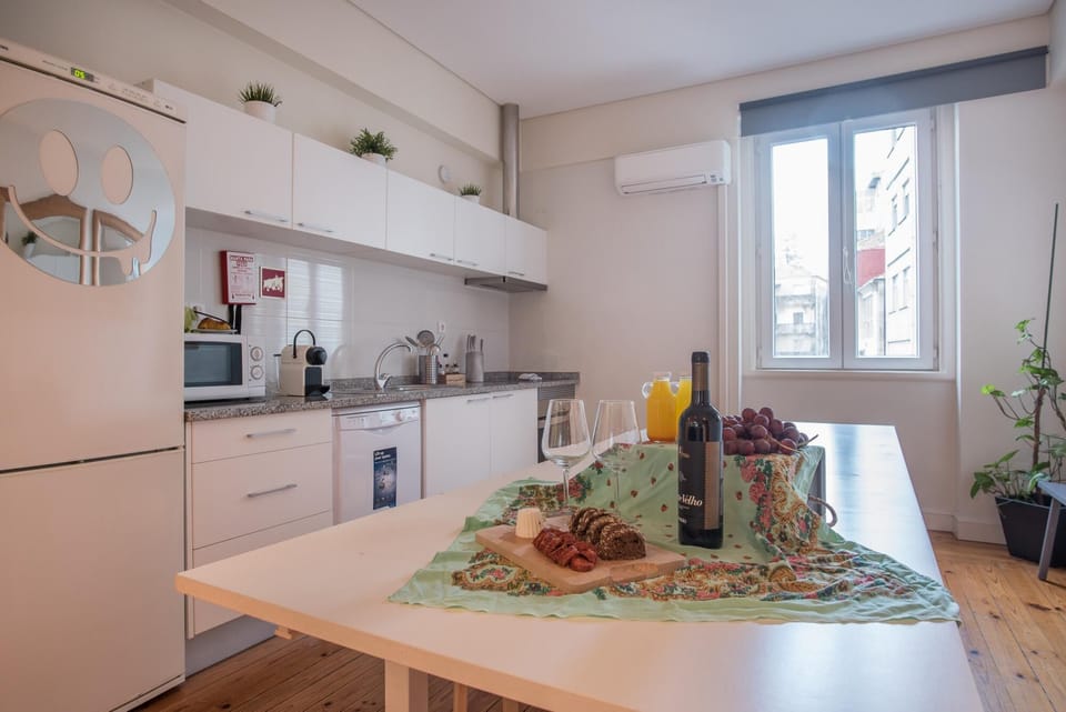 House | 4 bedrooms, WiFi