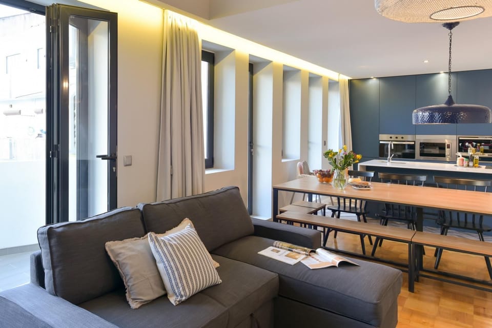 House | 5 bedrooms, WiFi