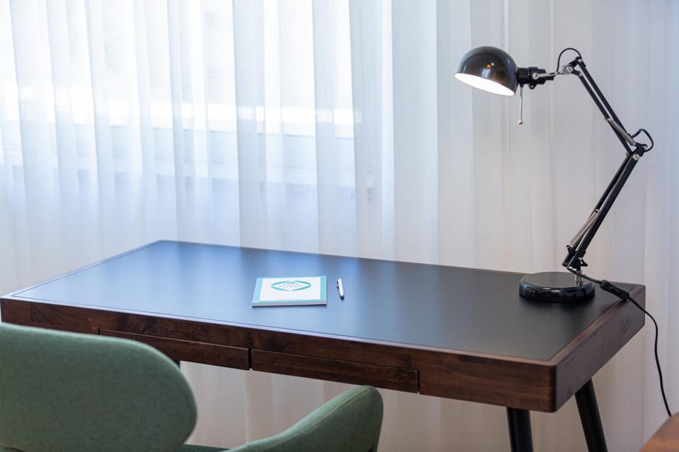 House | 1 bedroom, desk, WiFi