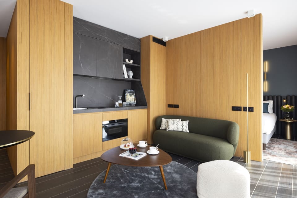 Executive Room | Egyptian cotton sheets, premium bedding, pillowtop beds, minibar