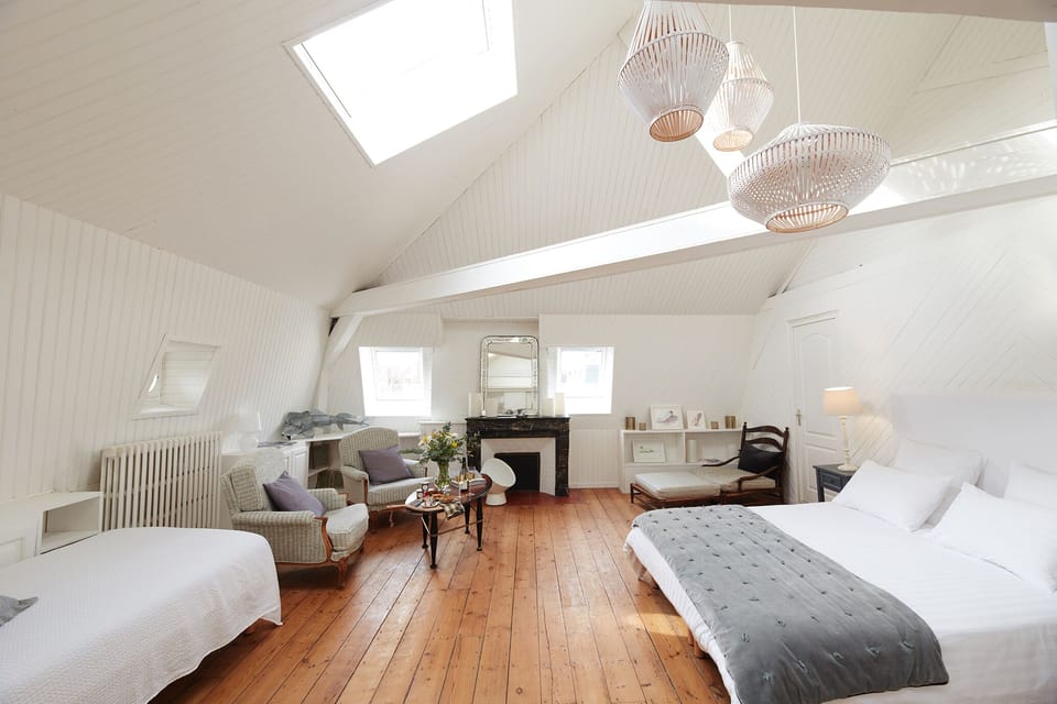 Deluxe Double Room (Côte d'Albâtre) | Minibar, individually decorated, individually furnished, free WiFi