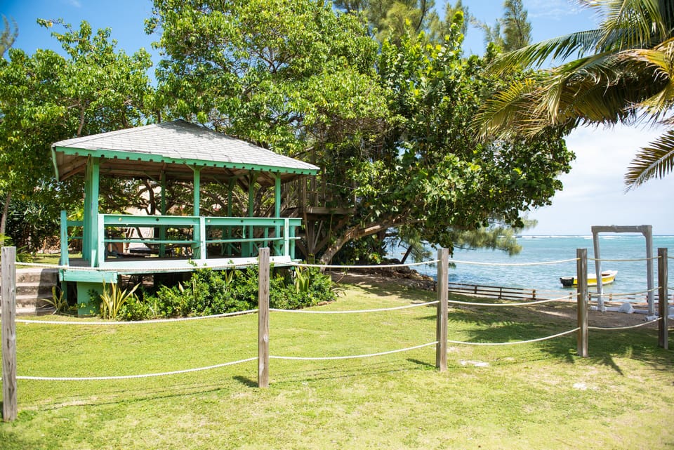 Hunny Bay Resort Bed and Breakfast in St. Ann Parish