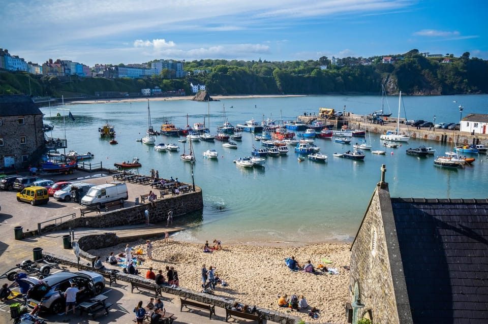 Gwynne House - 6 Bed Holiday Home - Tenby Harbour (10215)