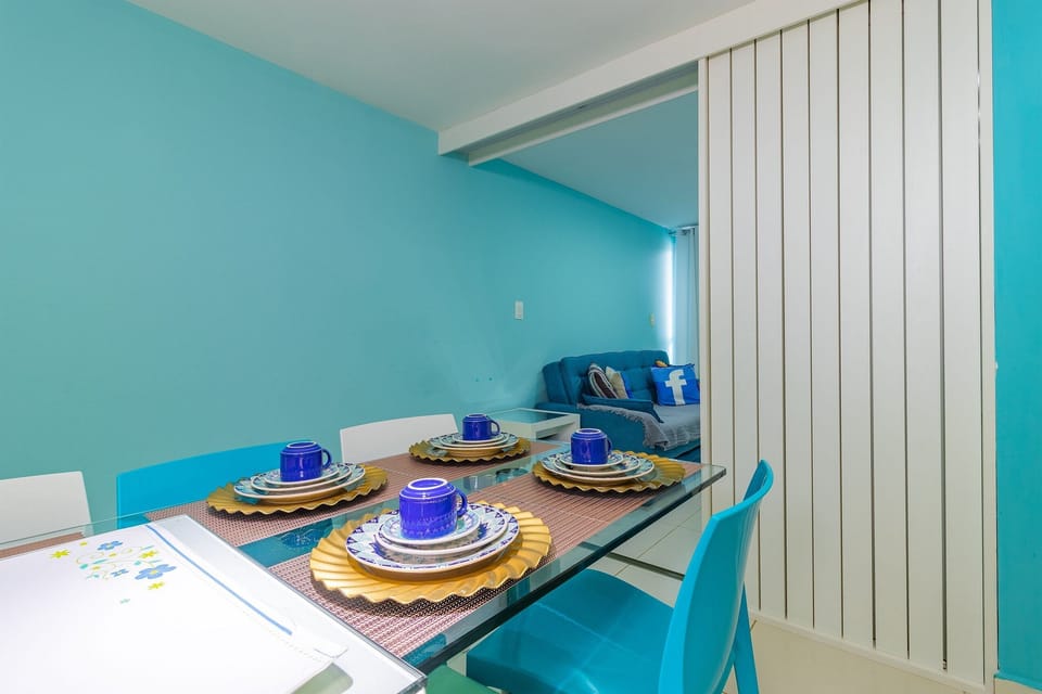 Family Apartment | Dining