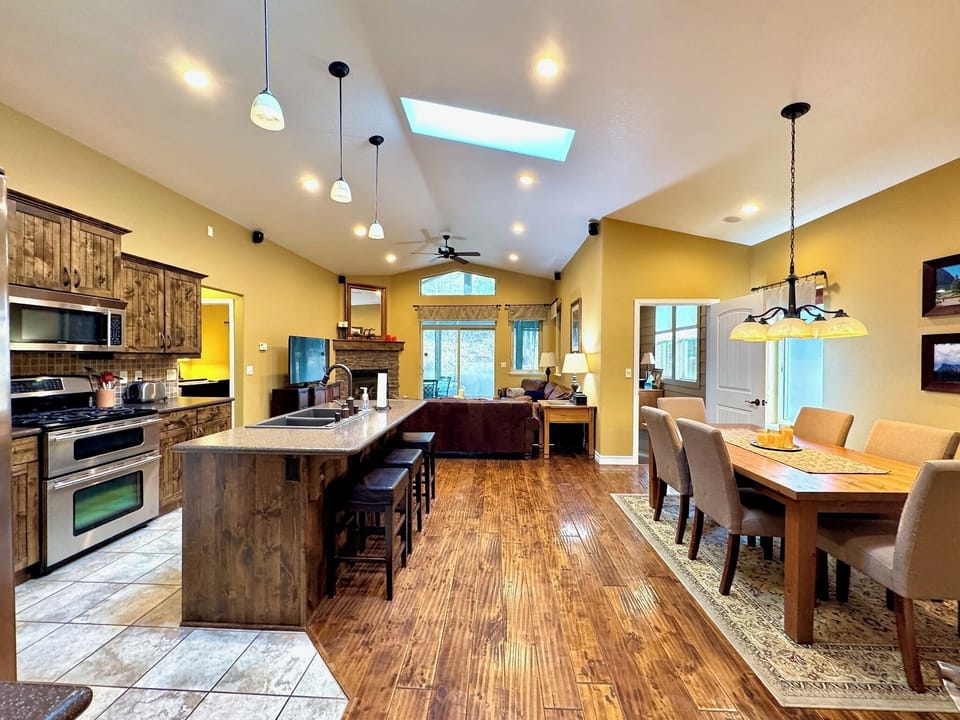 Kitchen / Dining / Living Space