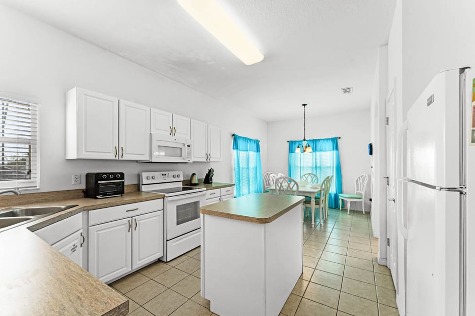 Whip up wonders: Our kitchen, where recipes come to life!