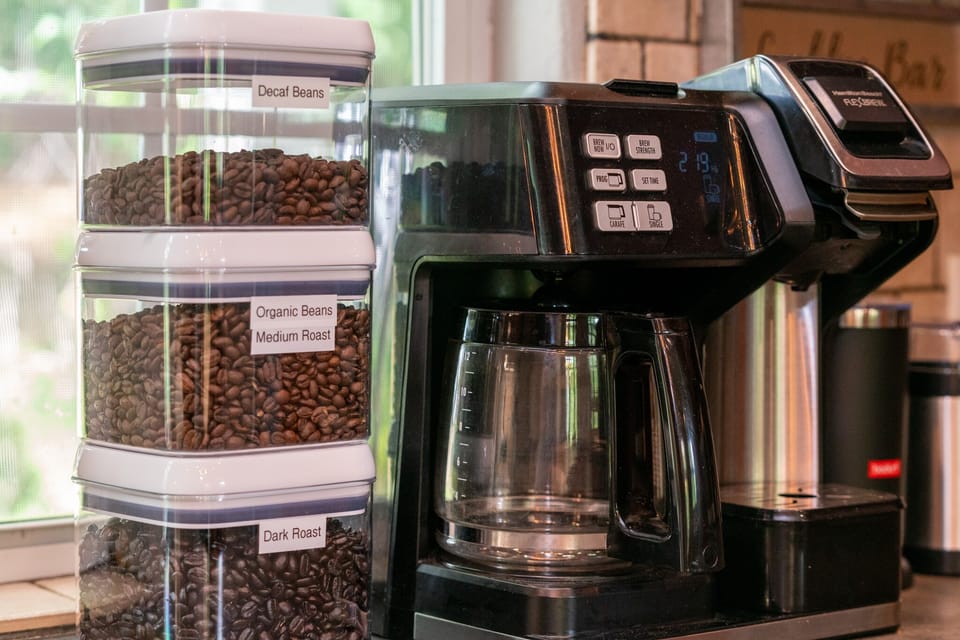 Organic, Dark Roast and Decaf beans for every coffee lover!