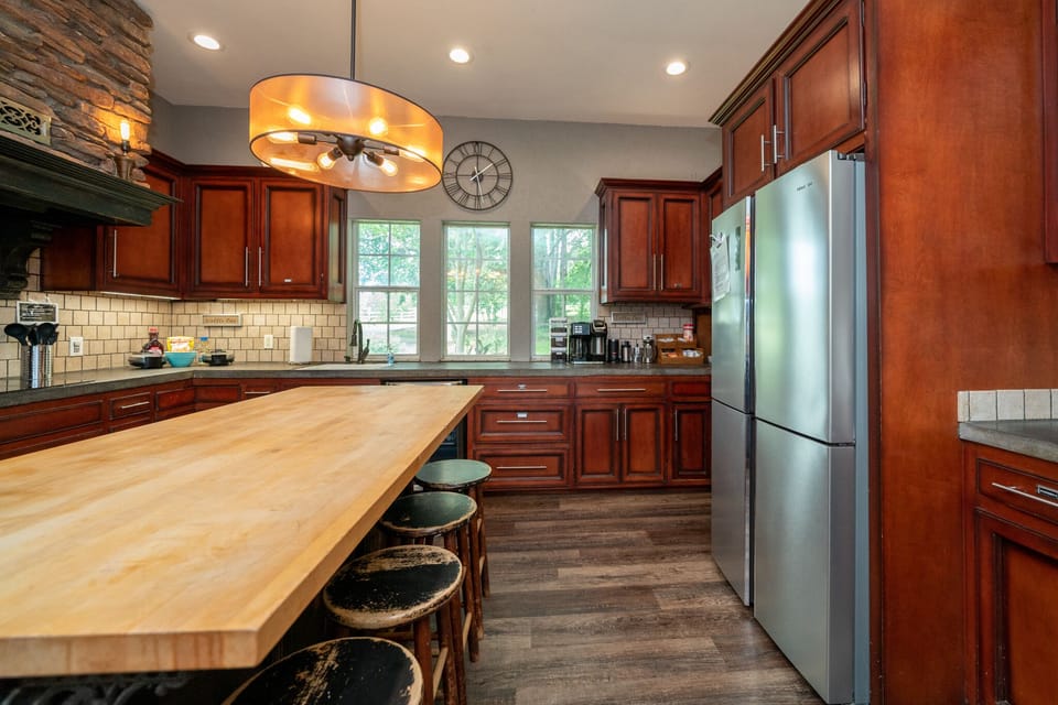 Large Kitchen Island to prepare a feast for your gathering!