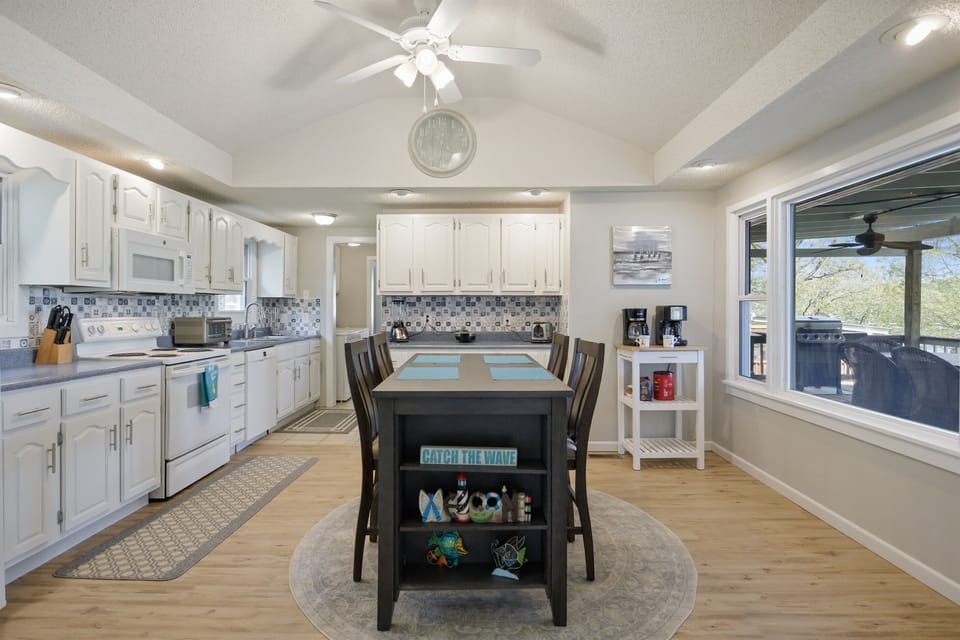 Kitchen 3