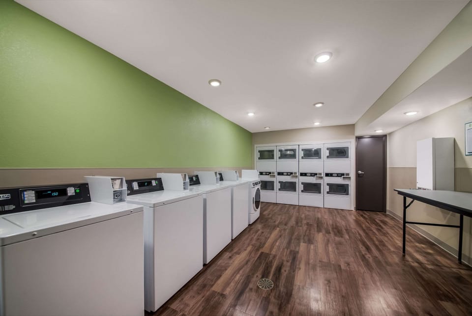 WoodSpring Suites Inverness Hotel in Inverness