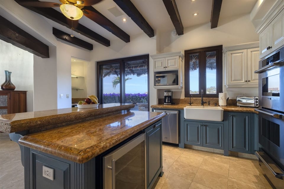 Full stocked kitchen