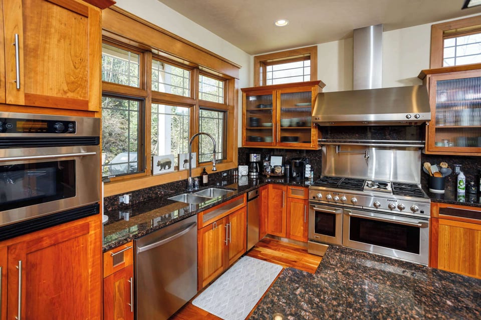 Fully stocked with plenty of natural light and beautiful views