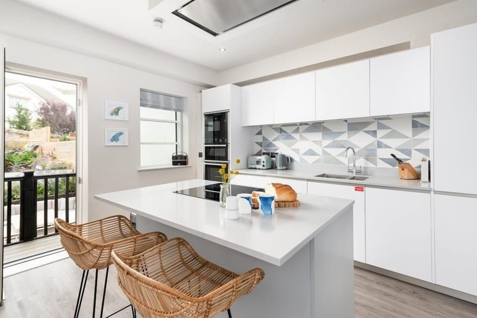 Kitchen space at 6 The Strand, Porth, self catering, Cornwall.