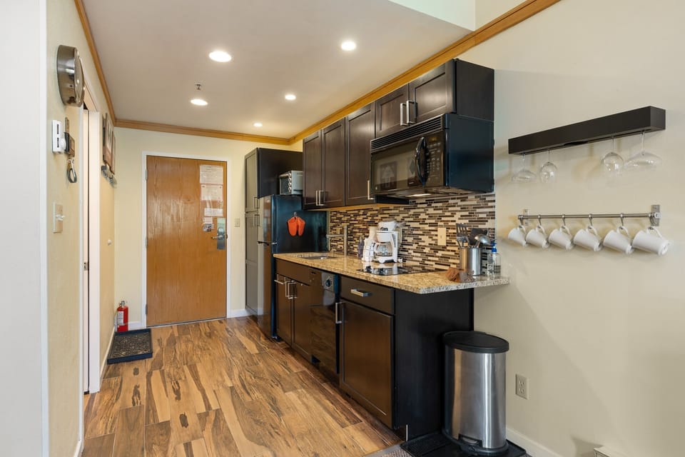 Studio | Private kitchen | Coffee/tea maker, fridge, toaster