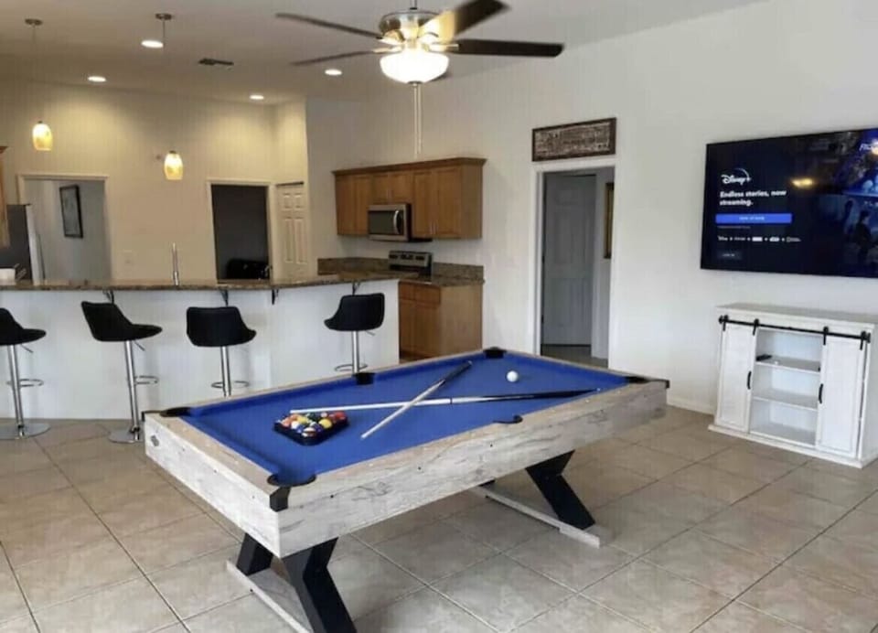 Game room