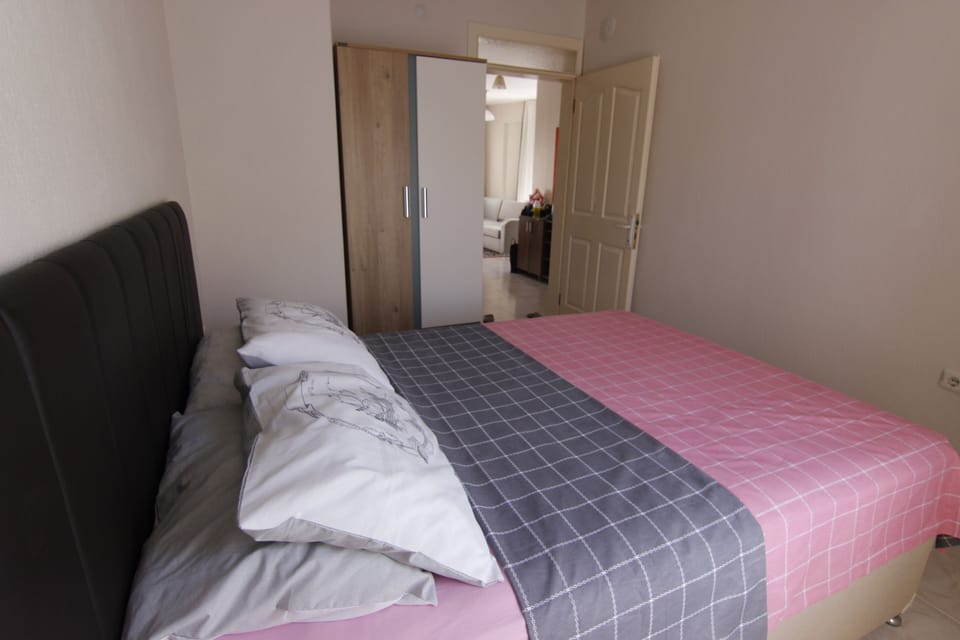 Classic Condo | 3 bedrooms, iron/ironing board