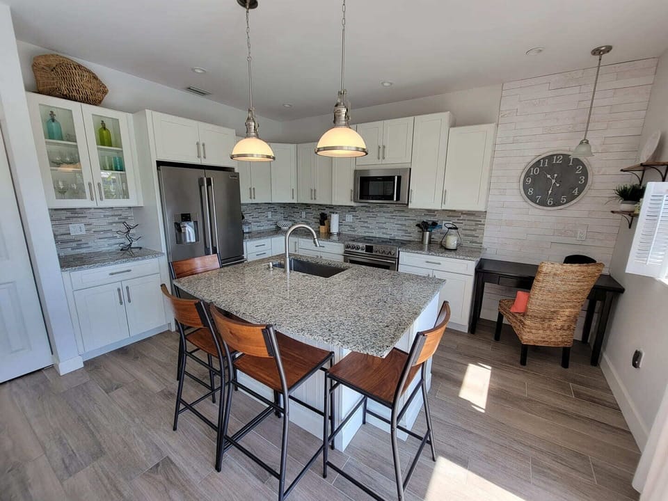 Kitchen 1