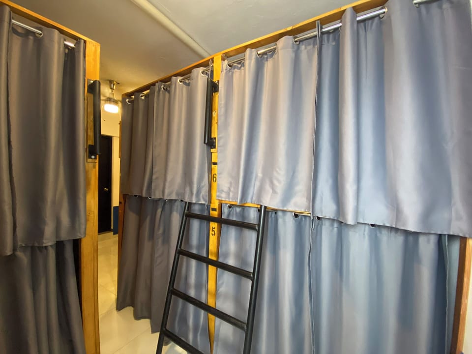Standard Shared Dormitory, Mixed Dorm (Dormitory 4) | Minibar, free WiFi, bed sheets