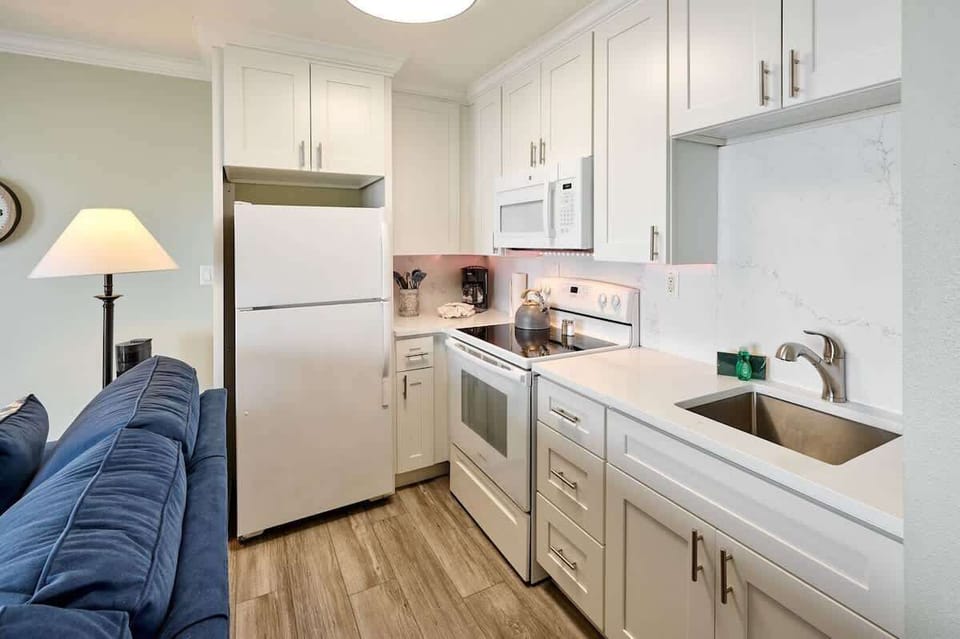 Enjoy a full kitchen