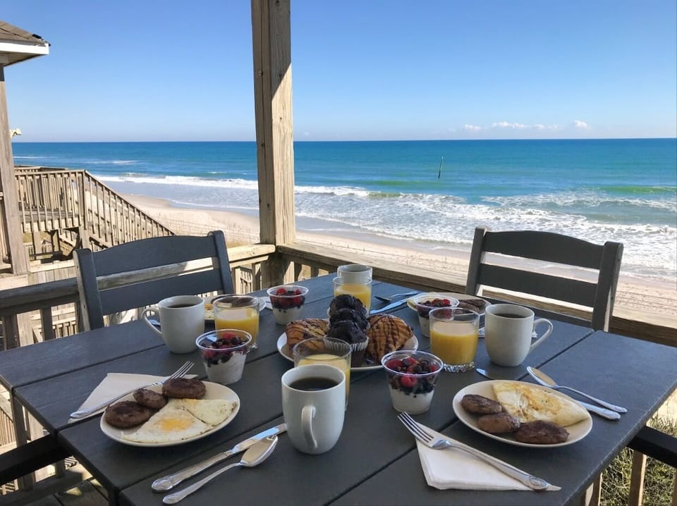 "We loved eating on the covered porch and being able to watch the waves in the shade." - Jonathan