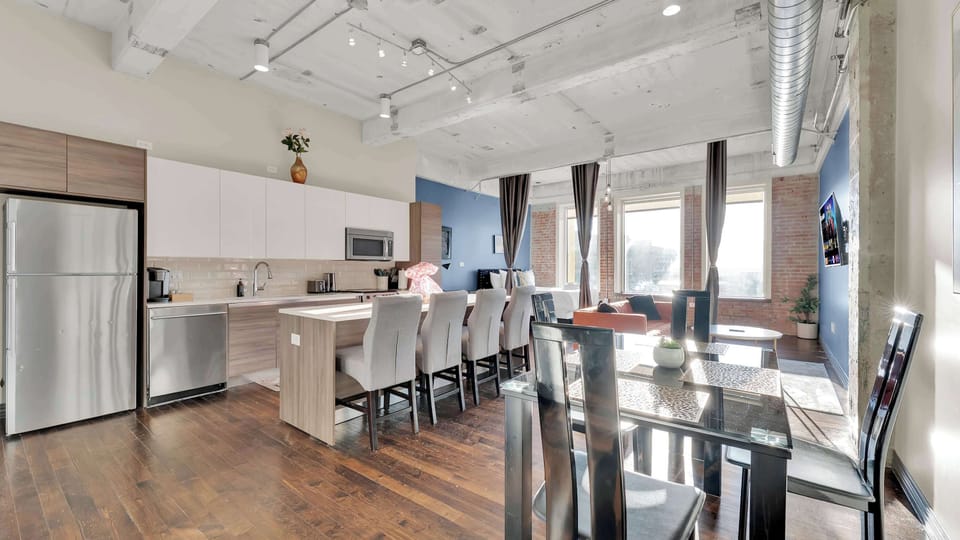 Sleek design meets chic dining! Perfect for culinary adventures and gatherings