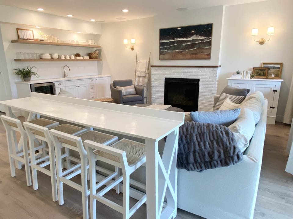 Bar in Basement