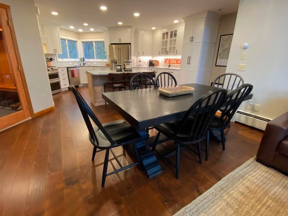 Dining table for 6