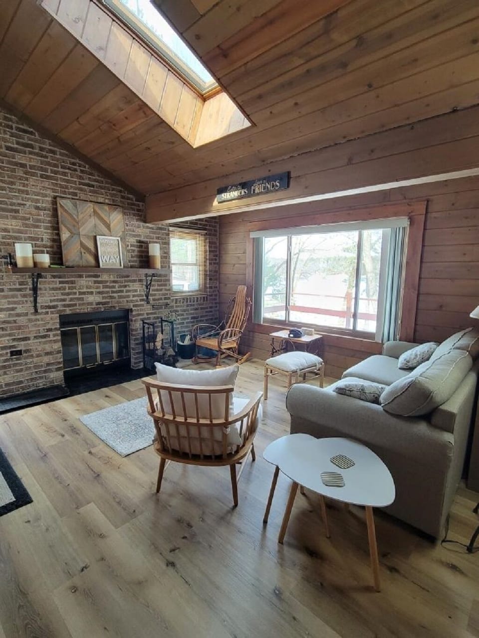 Main living room upon entrance - overlooks lake