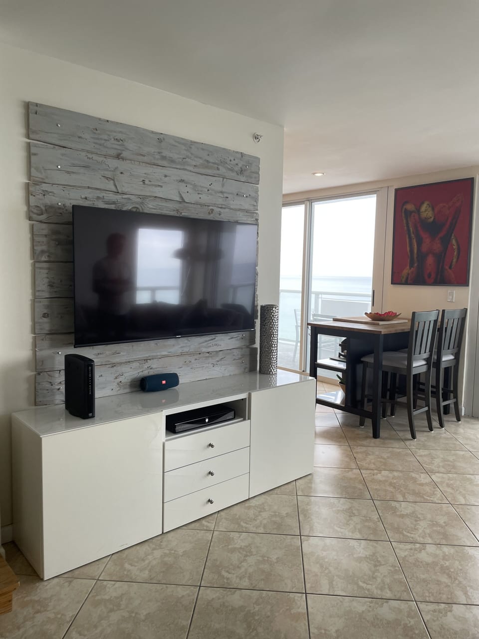 Wall mount flat screen