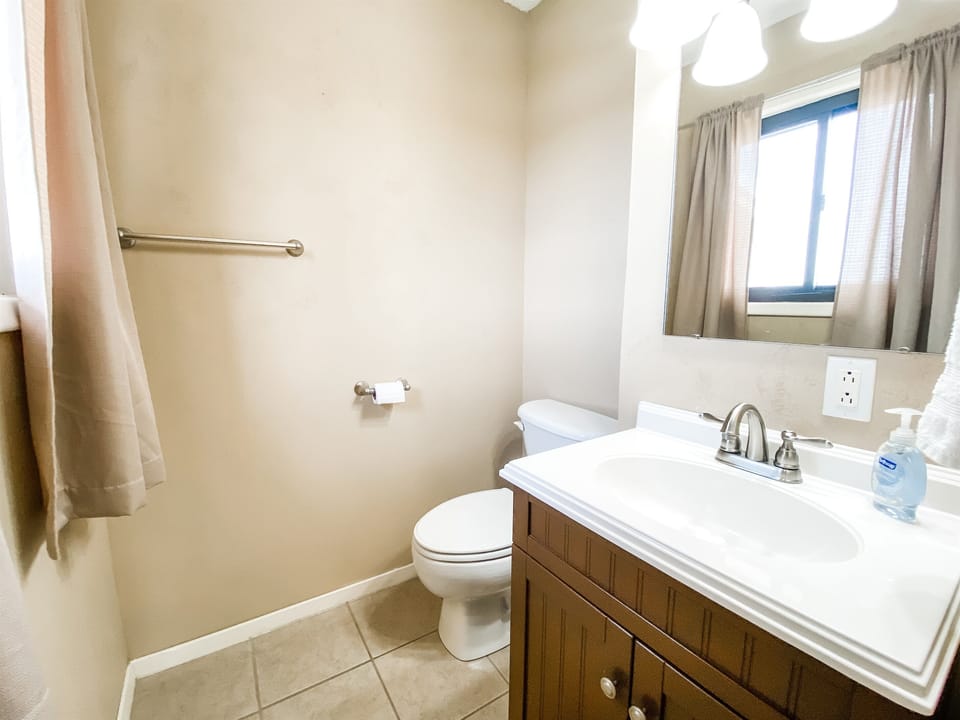 DOWNSTAIRS HALF BATH