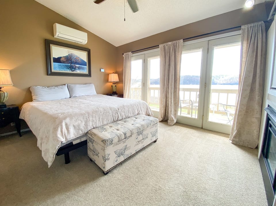 MASTER BEDROOM: Located upstairs with ensuite bathroom.