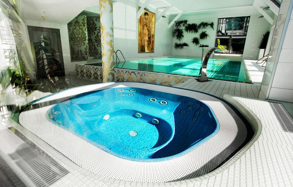 hot-tub