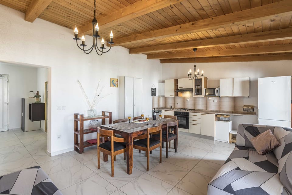 Apartment (Three Bedroom Apartment with Terrace) | Terrace/patio