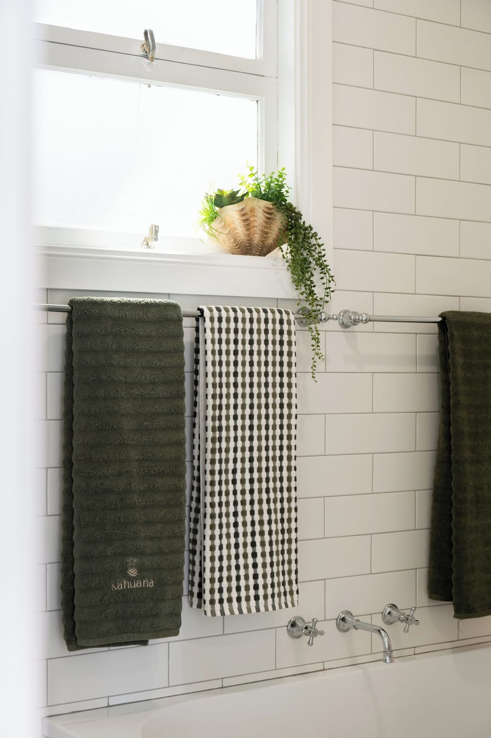 Bath 4