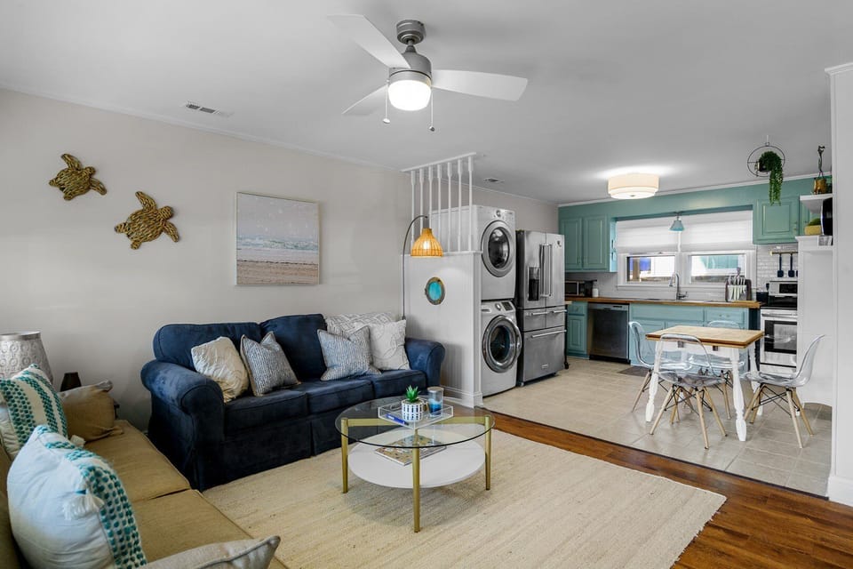 420 1st Unit 1A Living Area