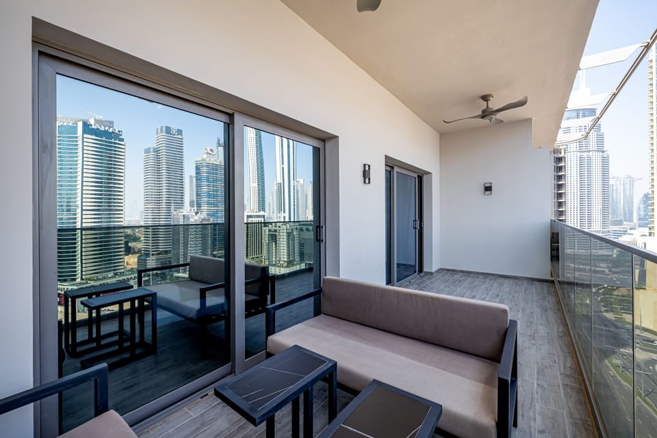 Premier Apartment | Terrace/patio