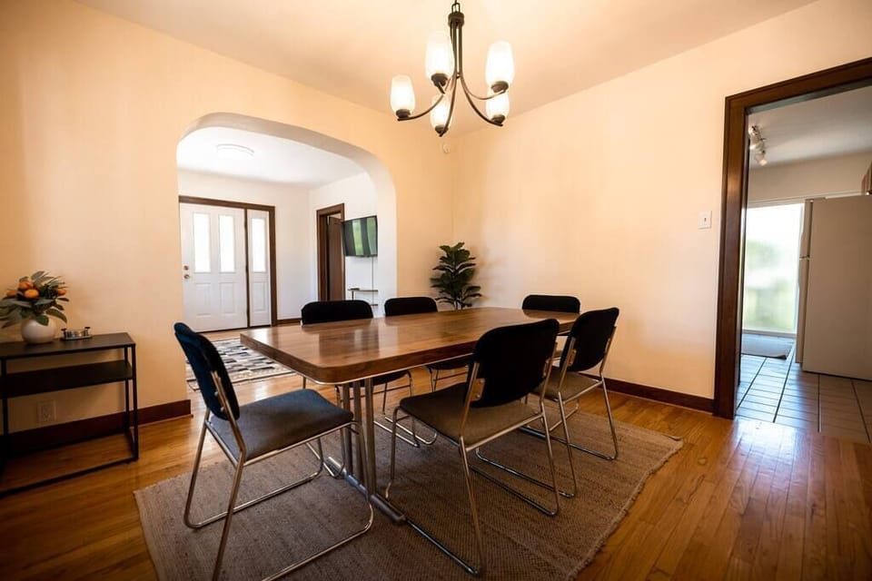 Dining Room, Living Room Entry (left), Full Kitchen (right)