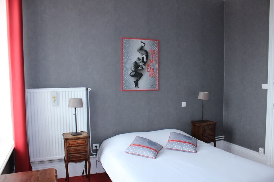 Classic Double Room | Desk, laptop workspace, soundproofing, WiFi (free)