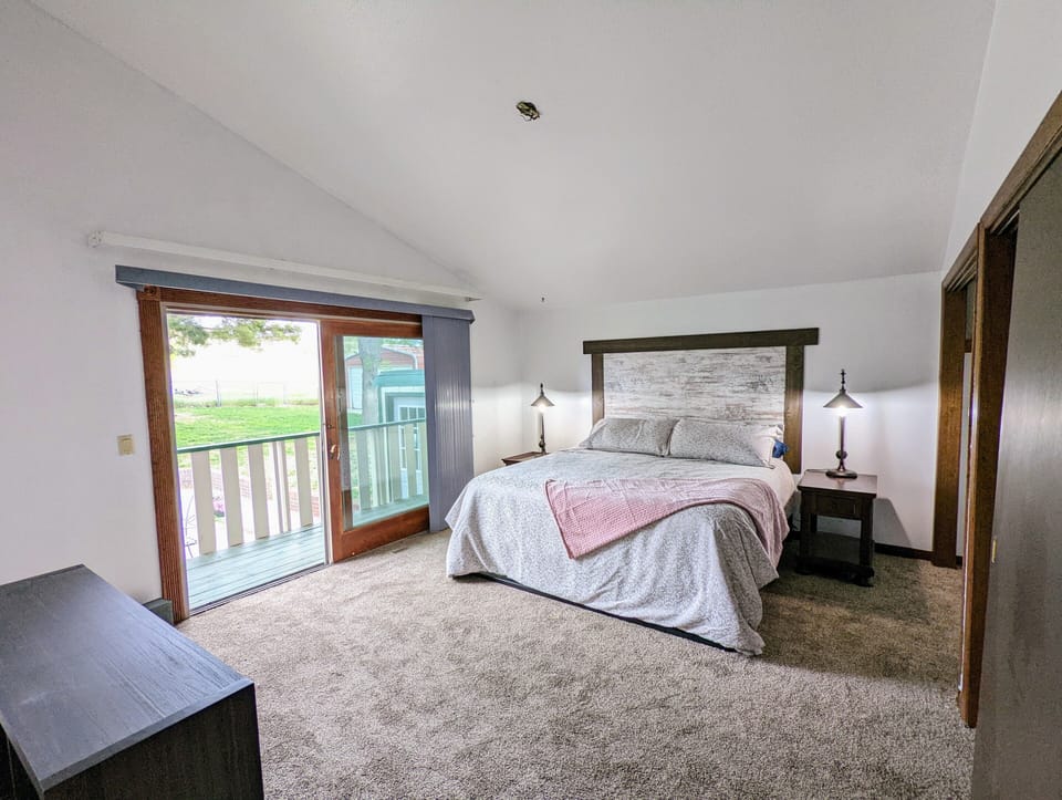Master Bedroom upstairs