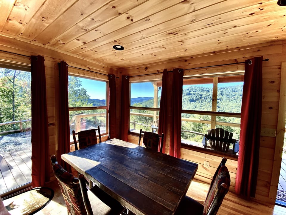 Dining with 5 Star Views...