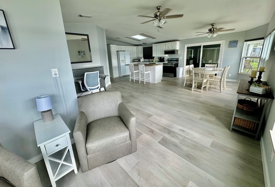 Great Room & Kitchen