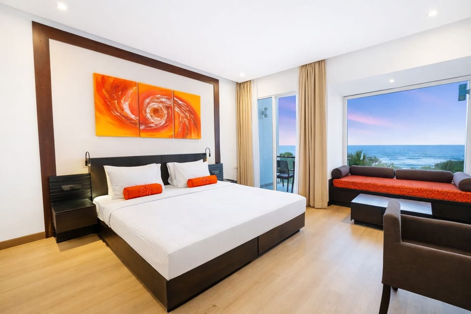 Superior Room, Balcony, Sea View | 1 bedroom, premium bedding, in-room safe
