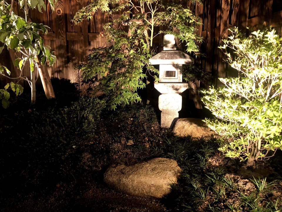 Rent Sakura Aburaya house in Takayama  - Private garden