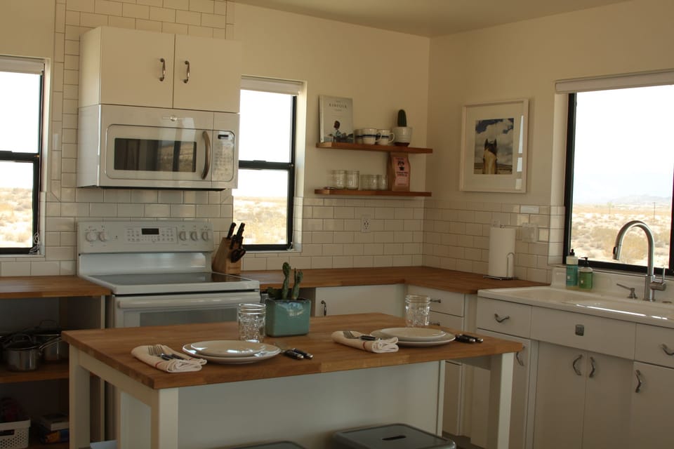 Kitchenb