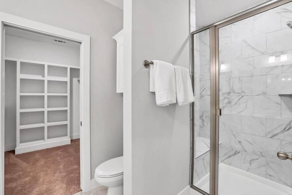 Primary bath with walk in shower
