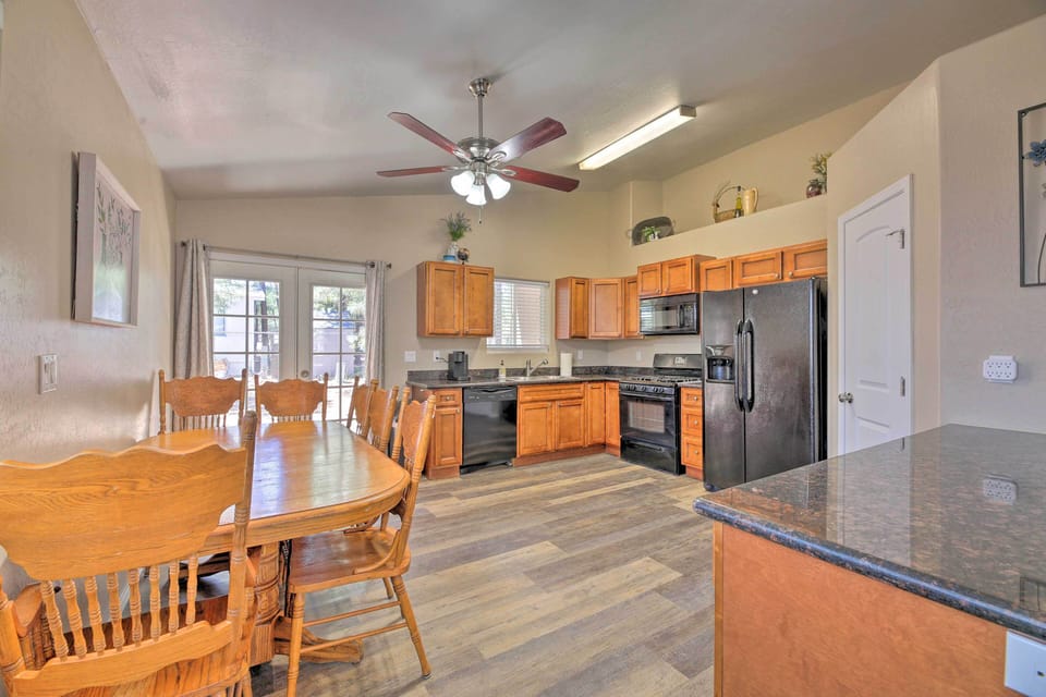 Kitchen | Basic Cooking Essentials Provided
